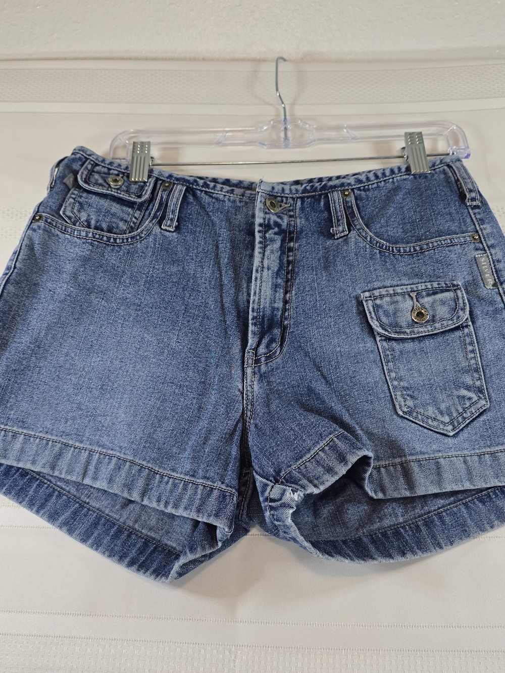 Silver Jeans Blue Denim Cargo Shorts Vintage